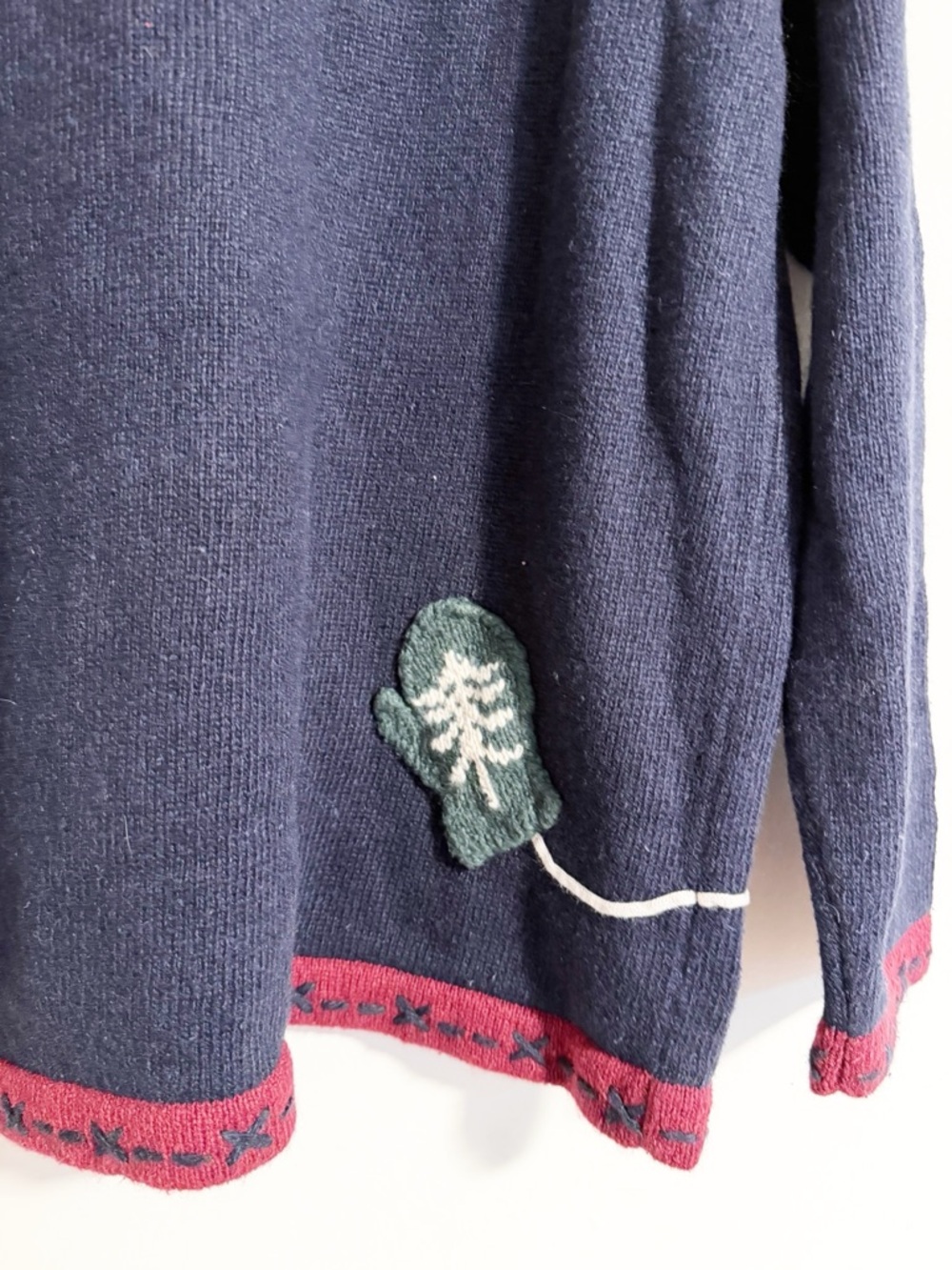 Vintage Stitches in Time Embroidered Mitten Cardigan Sweater Navy Red M - Picture 3 of 7